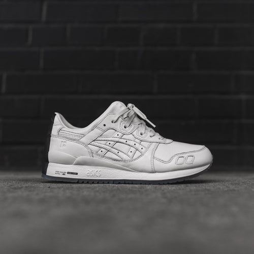 news/asics-x-foss-gel-lyte-iii-white-black