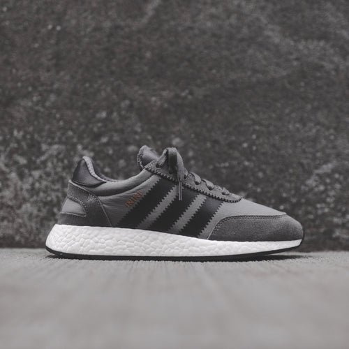 news/adidas-iniki-runner-grey-white