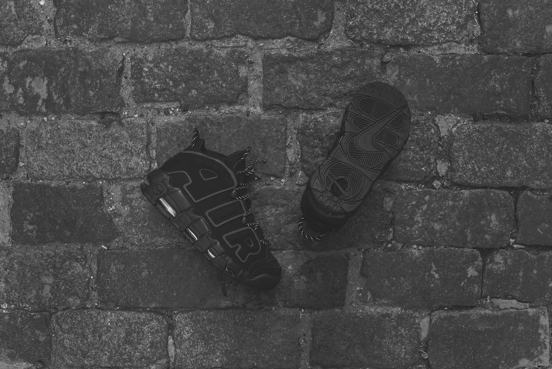 Nike Air More Uptempo - Triple Black