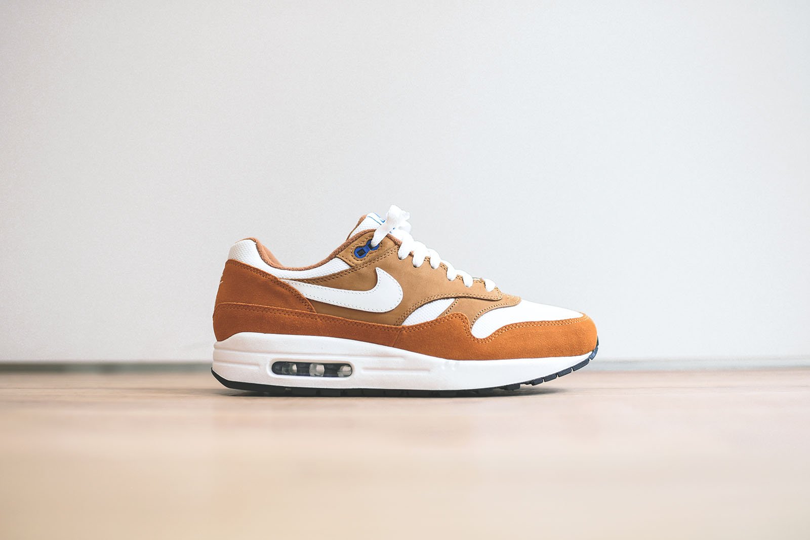 Nike Air Max 1 PRM Retro - Dark Curry / True White