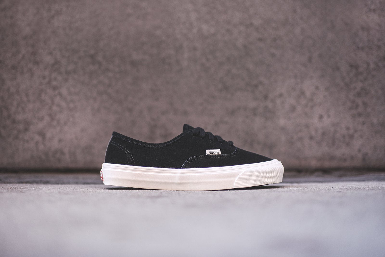 Vans OG Authentic LX - Black