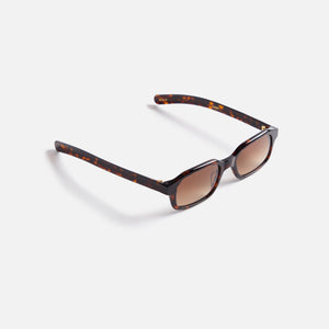 Flatlist Hanky Sunglasses - Dark Tortoise / Brown Gradient Lens