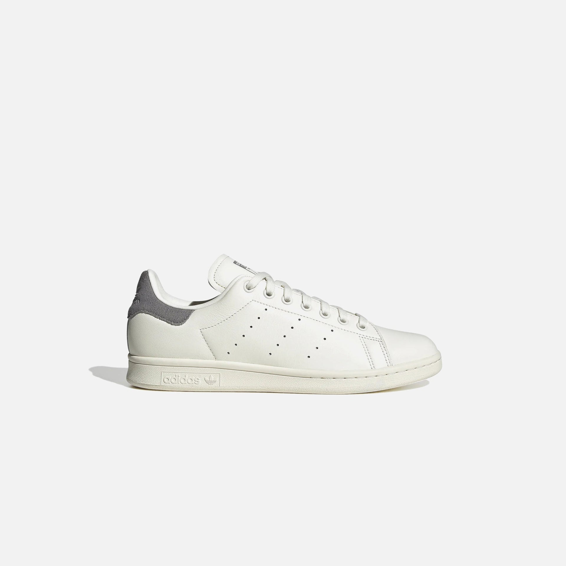 adidas Stan Smith - Core White / Off White / Pantone