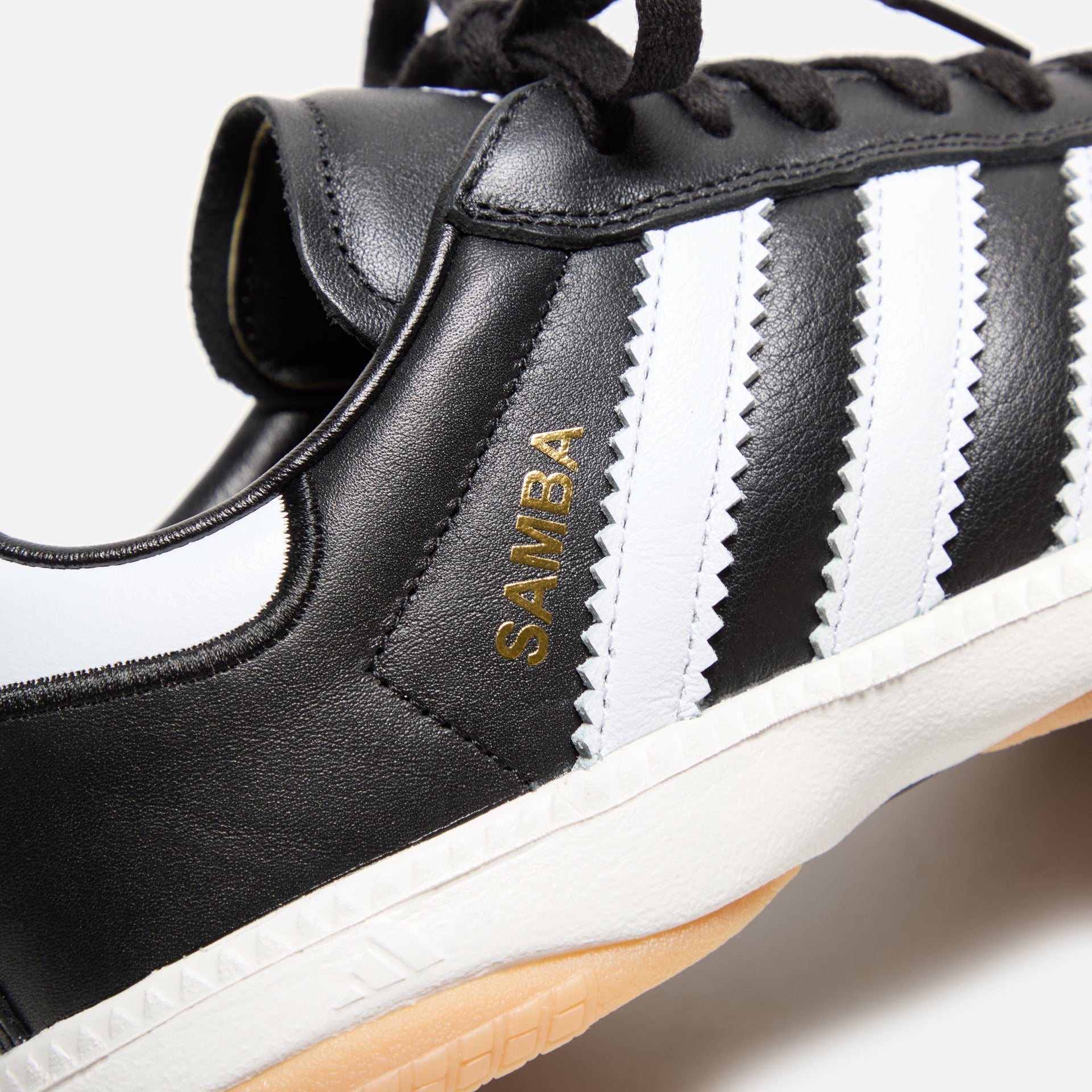 adidas Samba MN - Core Black / White / Gum 3