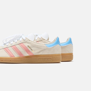 adidas Munchen 24 - Wonder White / Wonder Clay / Semi Blue Burst