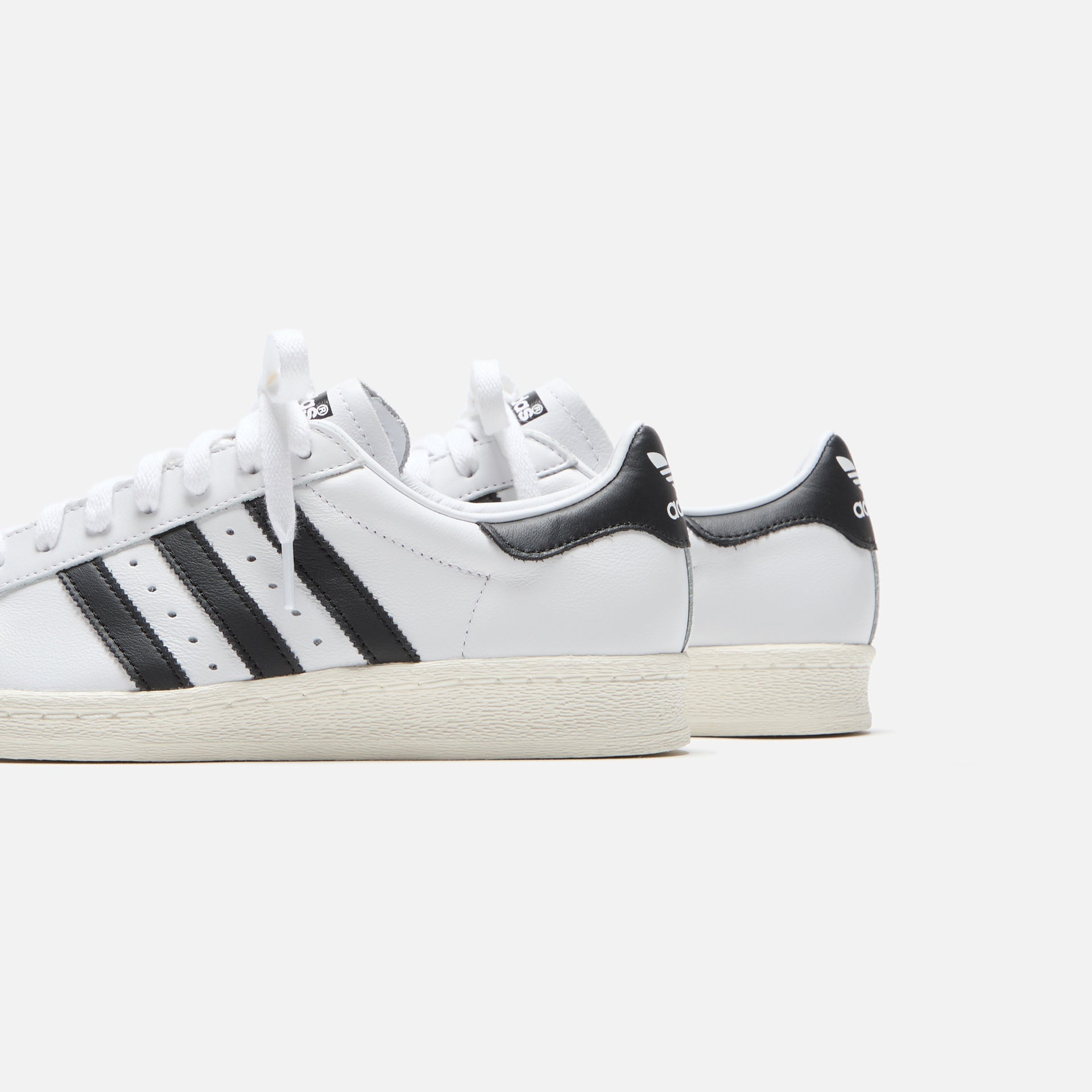 adidas Originals Superstar 82 - White / Core Black / Off White