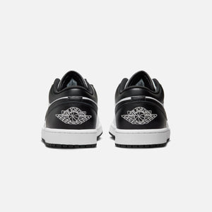 Jordan Air Jordan 1 Low - White/ Black / White