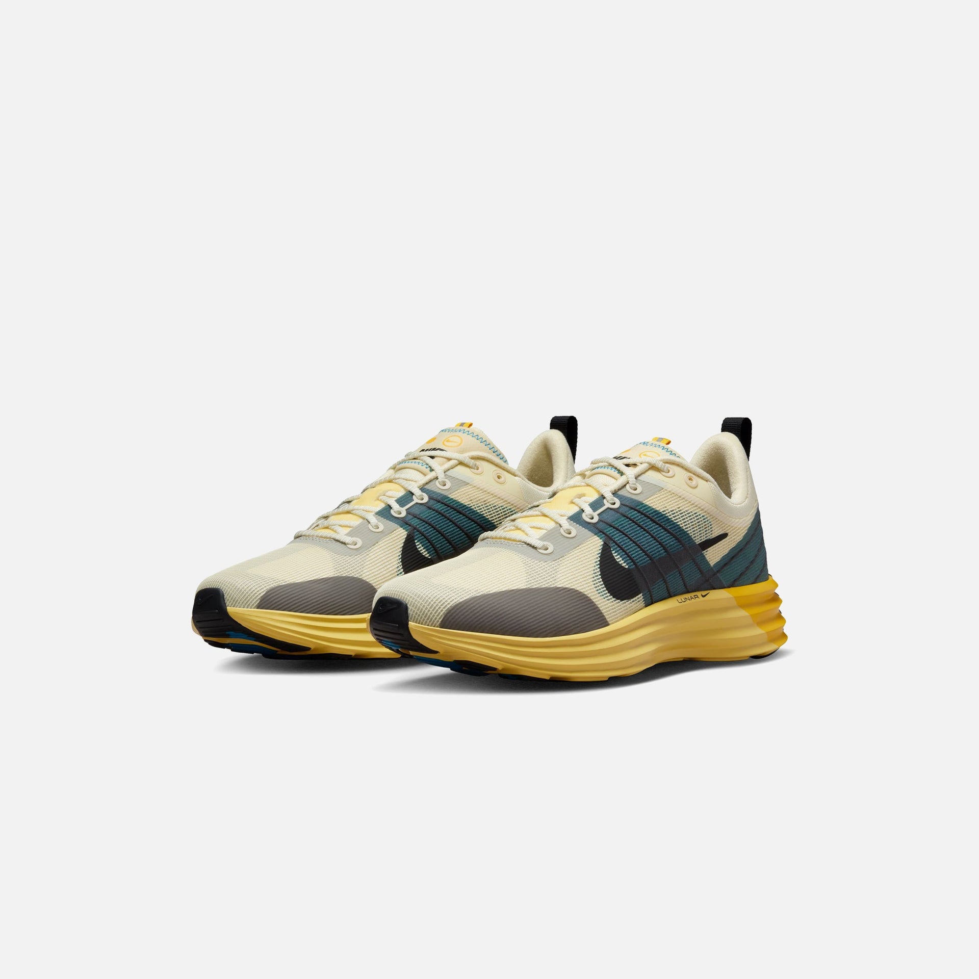 Nike Lunar Roam - Alabaster / Black / Lemon Drop / Green Abyss / Saturn Gold