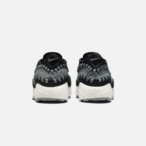 Nike WMNS Air Footscape Woven - Black / Smoke Grey / Sail