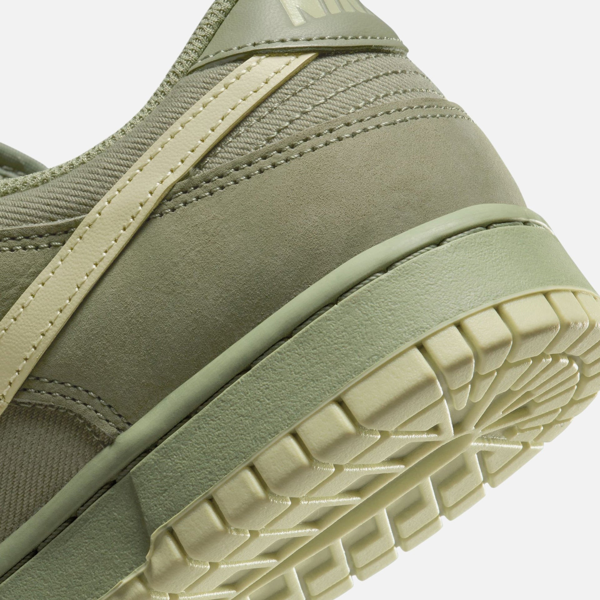 Nike Dunk Low Retro PRM NBHD - Oil Green / Olive Aura / Phantom