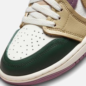 Jordan WMNS Air Jordan 1 High Method of Make - Galactic Jade / Sail / Sky J Mauve / Desert