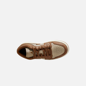 Jordan WMNS Air Jordan 1 Low Se - Legend Md Brown / Legend Co