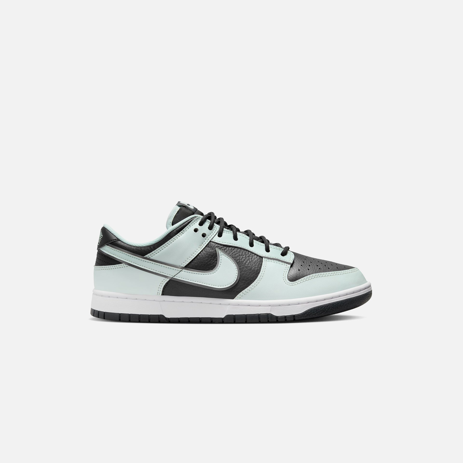 Nike Dunk Low Retro PRM - Dark Smoke Grey / Barely Green