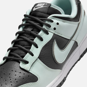 Nike Dunk Low Retro PRM - Dark Smoke Grey / Barely Green