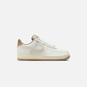 Nike Air Force 1 `07 Lv8 - Summit White / Khaki