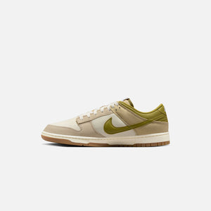 Nike Dunk Low - Sail / Pacific Moss / Cream / Limestone