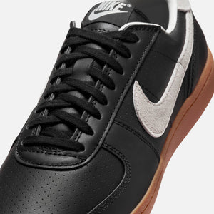 Nike Field General 82 SP - Sail / Black / Gum Med Brown