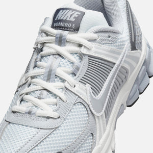 Nike GS Zoom Vomero 5 - Pure Platinum / Metallic Silver / Summit White / Dark Grey