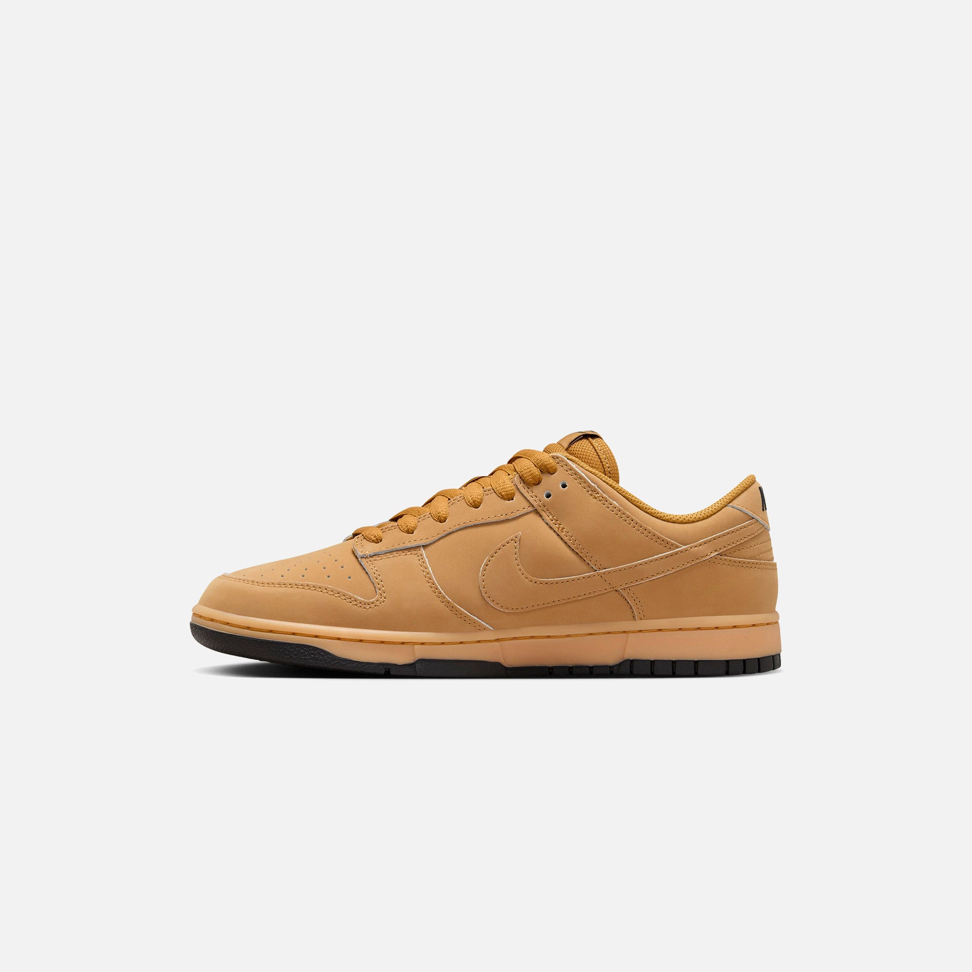 Nike Dunk Low Retro SE - Wheat / Wheat / Gum Yellow / Black