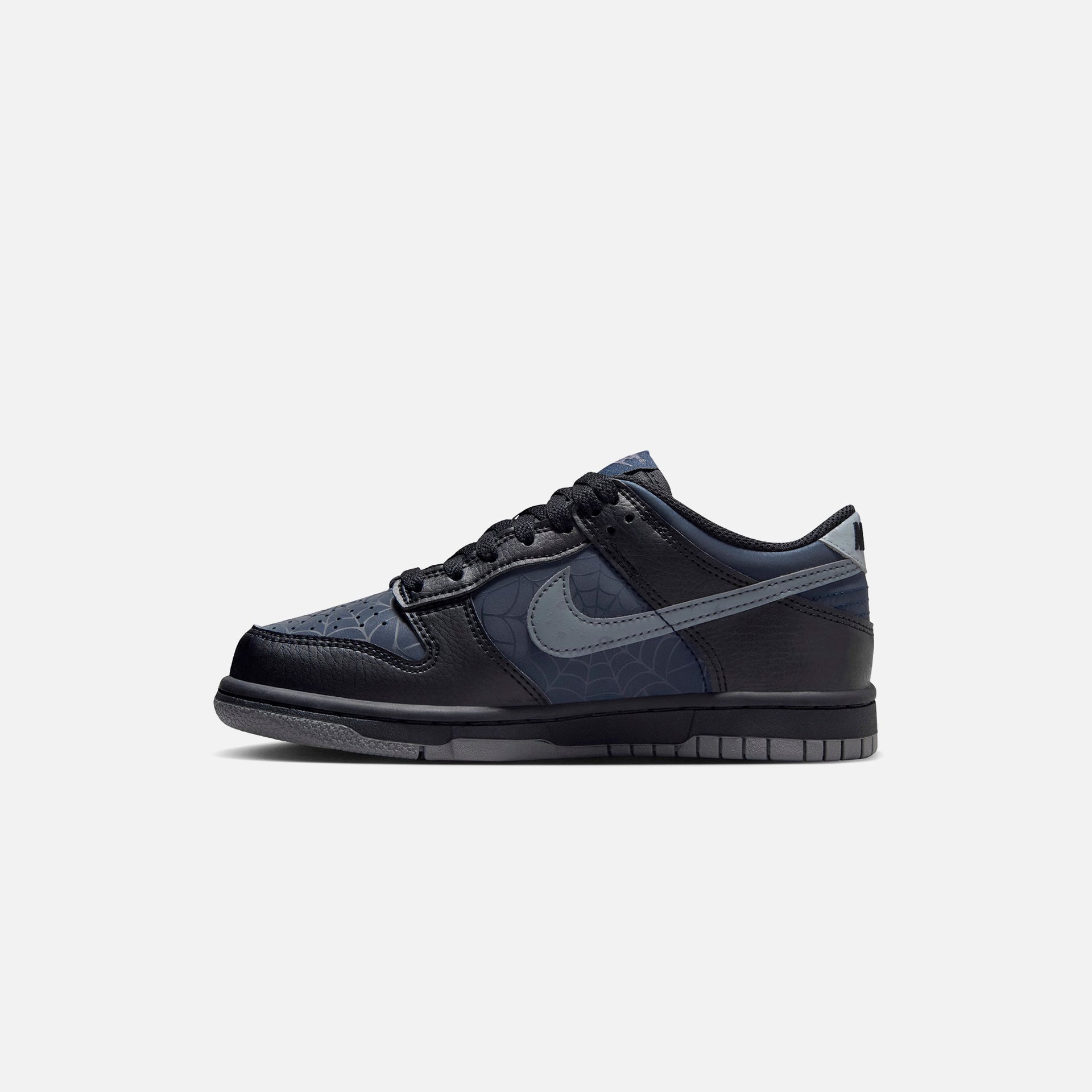 Nike GS Dunk Low Symbiote - Black / Smoke Grey / Dark Obsidian