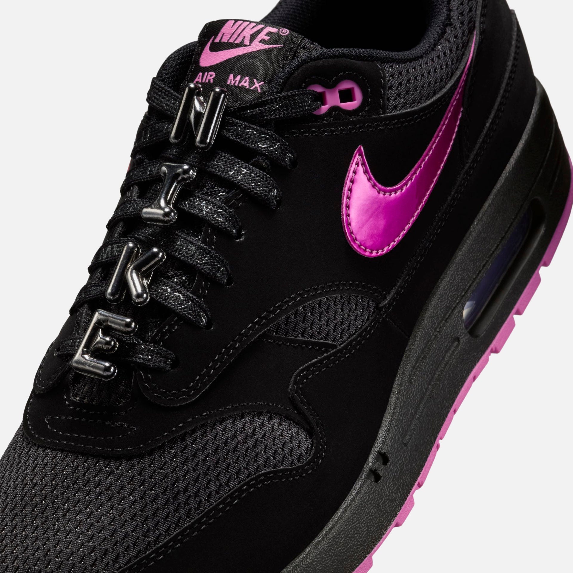 Nike Air Max 1 PRM - Black / Playful Pink