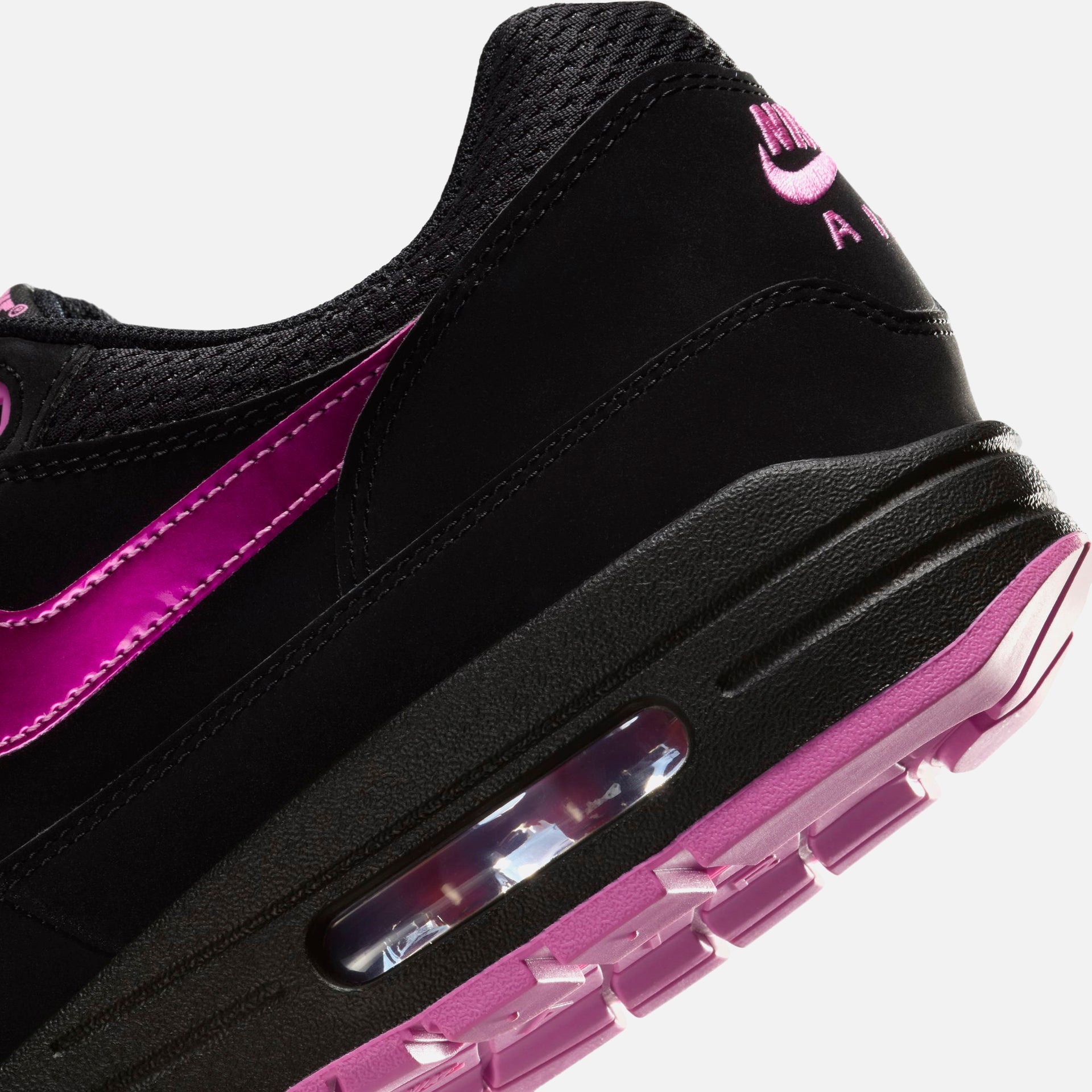 Nike Air Max 1 PRM - Black / Playful Pink