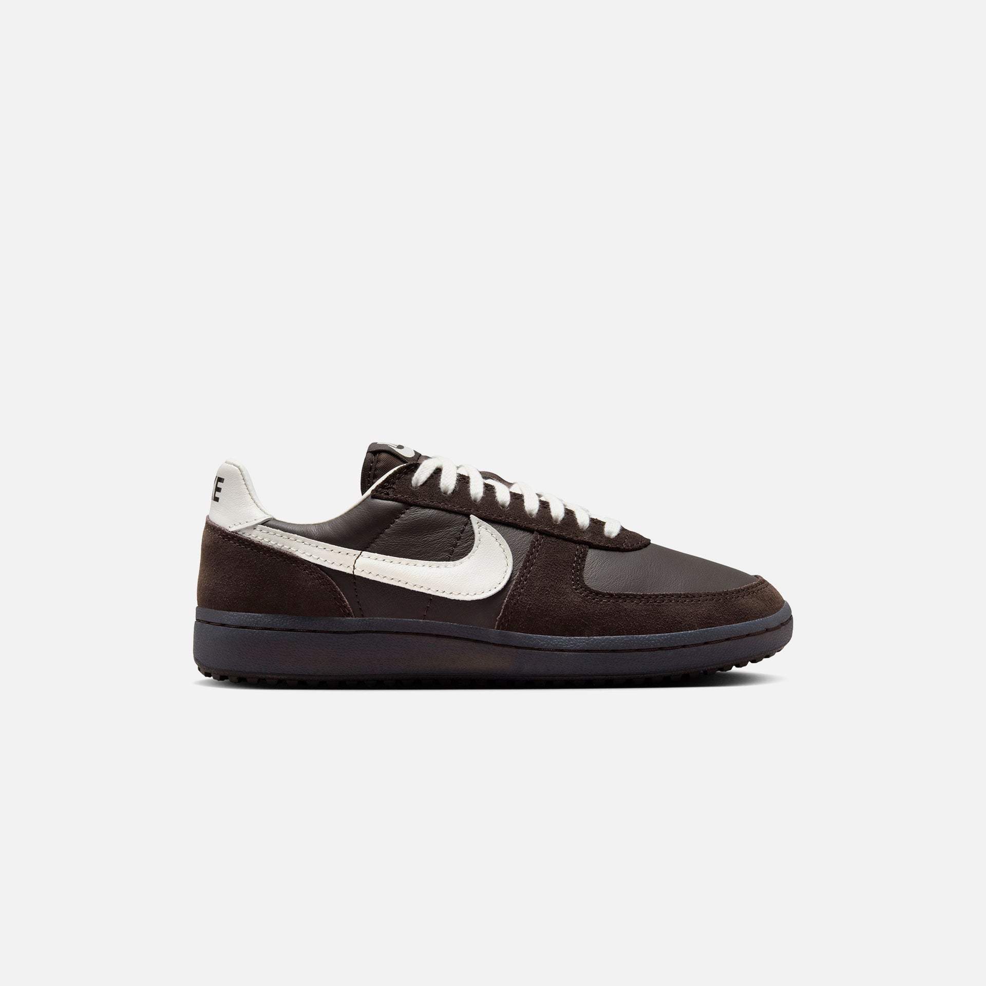 Nike Field General 82 - Velvet Brown / Sail