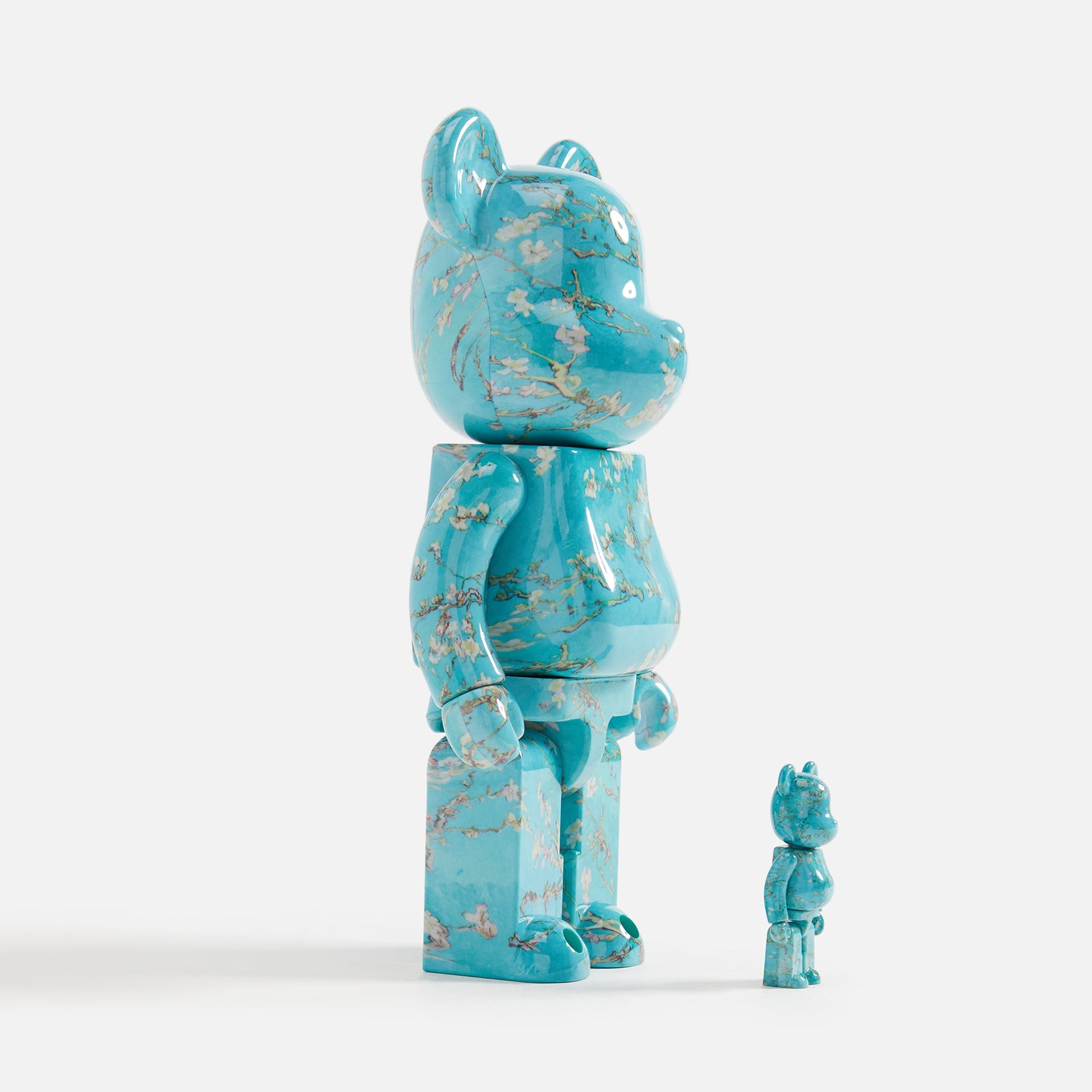 Medicom Toy BE@RBRICK x Van Gogh 100% & 400% - Almond Blossoms