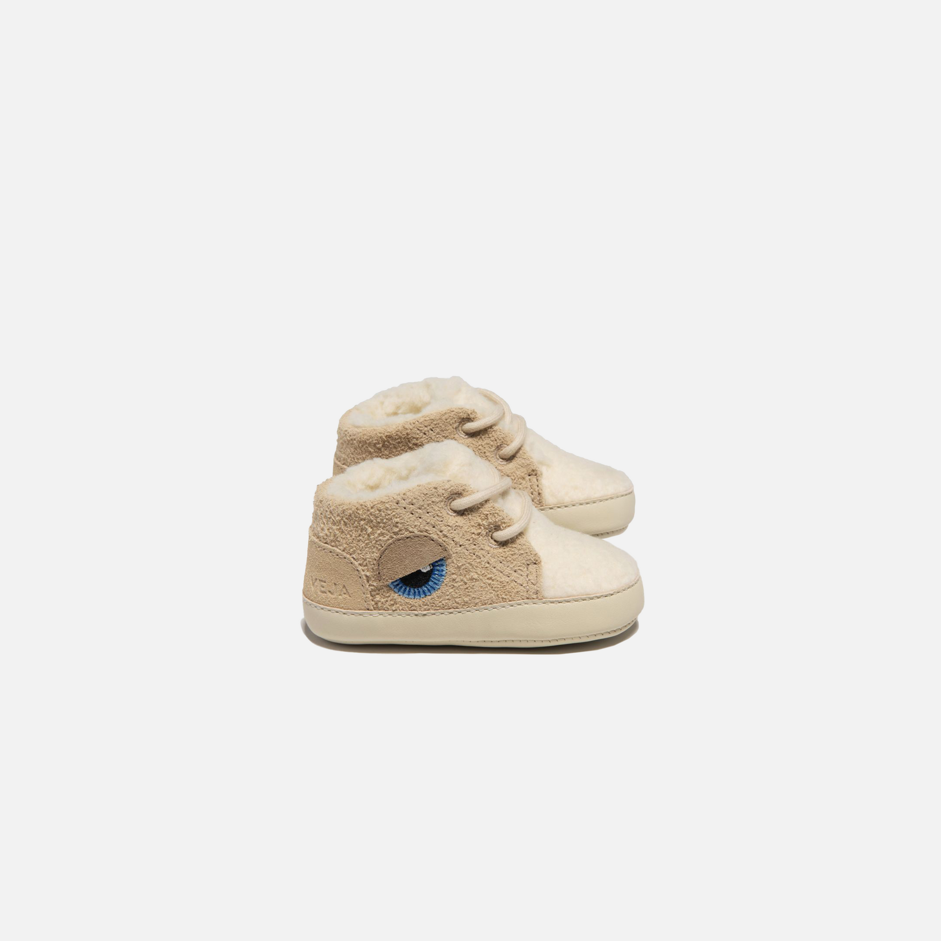 Veja x BigStuffed Baby Winter - Almond