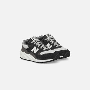 New Balance MT580 Black