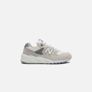 New Balance MT580 Beige