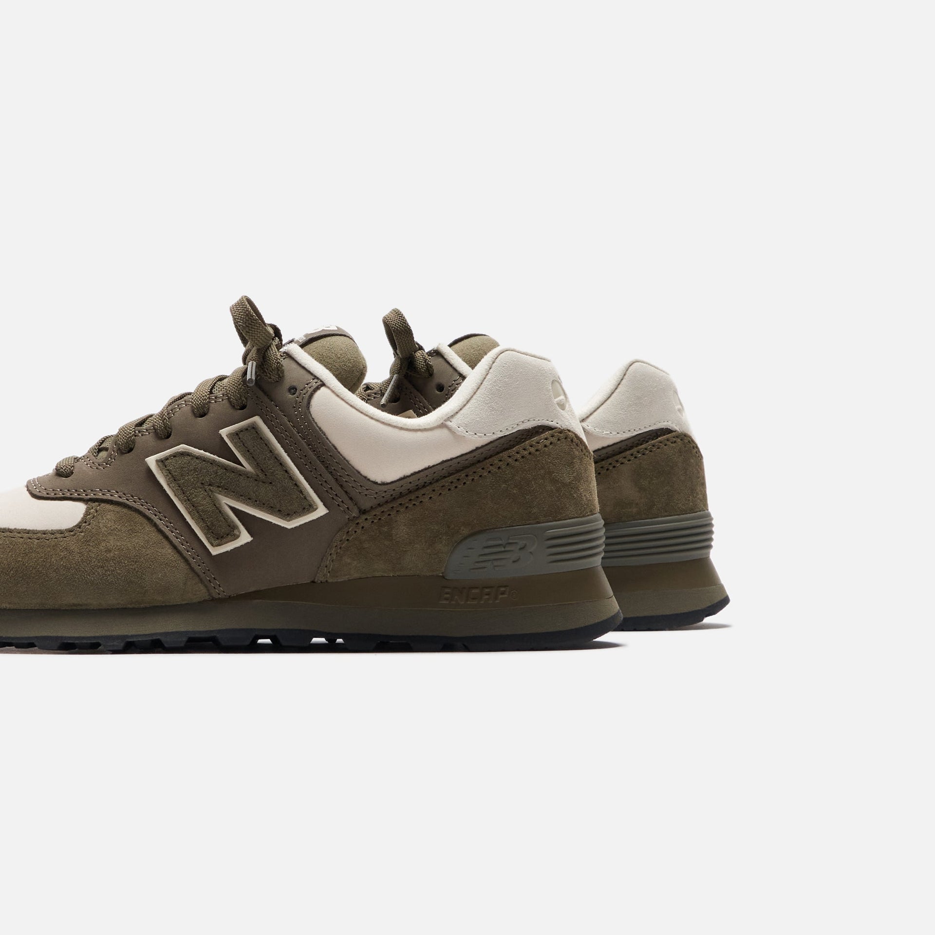 CDG Pocket New Balance x Junya Watanabe 574 Pig Suede Nubuck -  Khaki / Off White