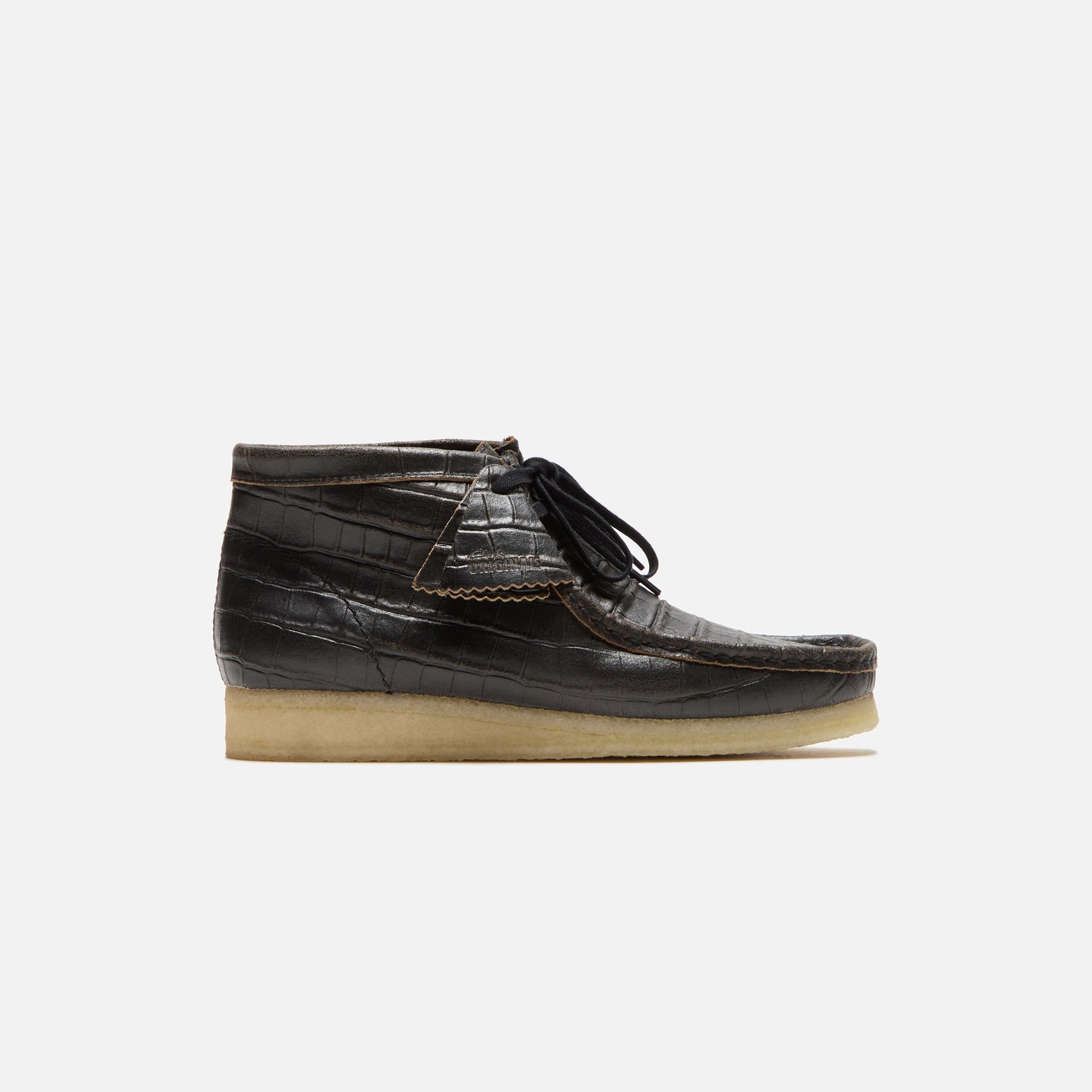 Clarks Wallabee Boot Harajuku - Black Croc Distress Leather