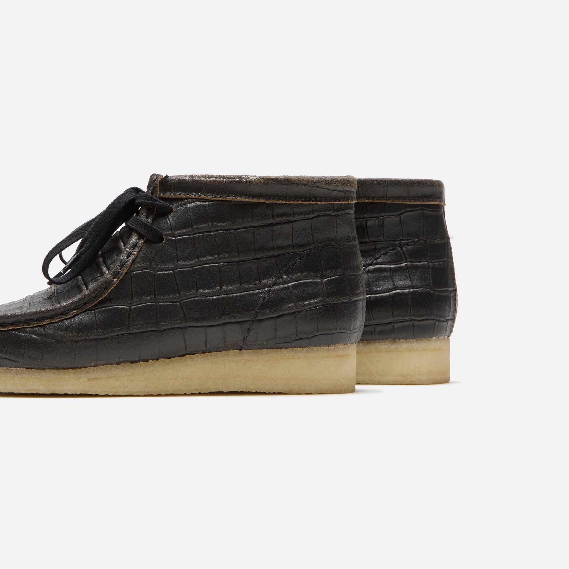 Clarks Wallabee Boot Harajuku - Black Croc Distress Leather