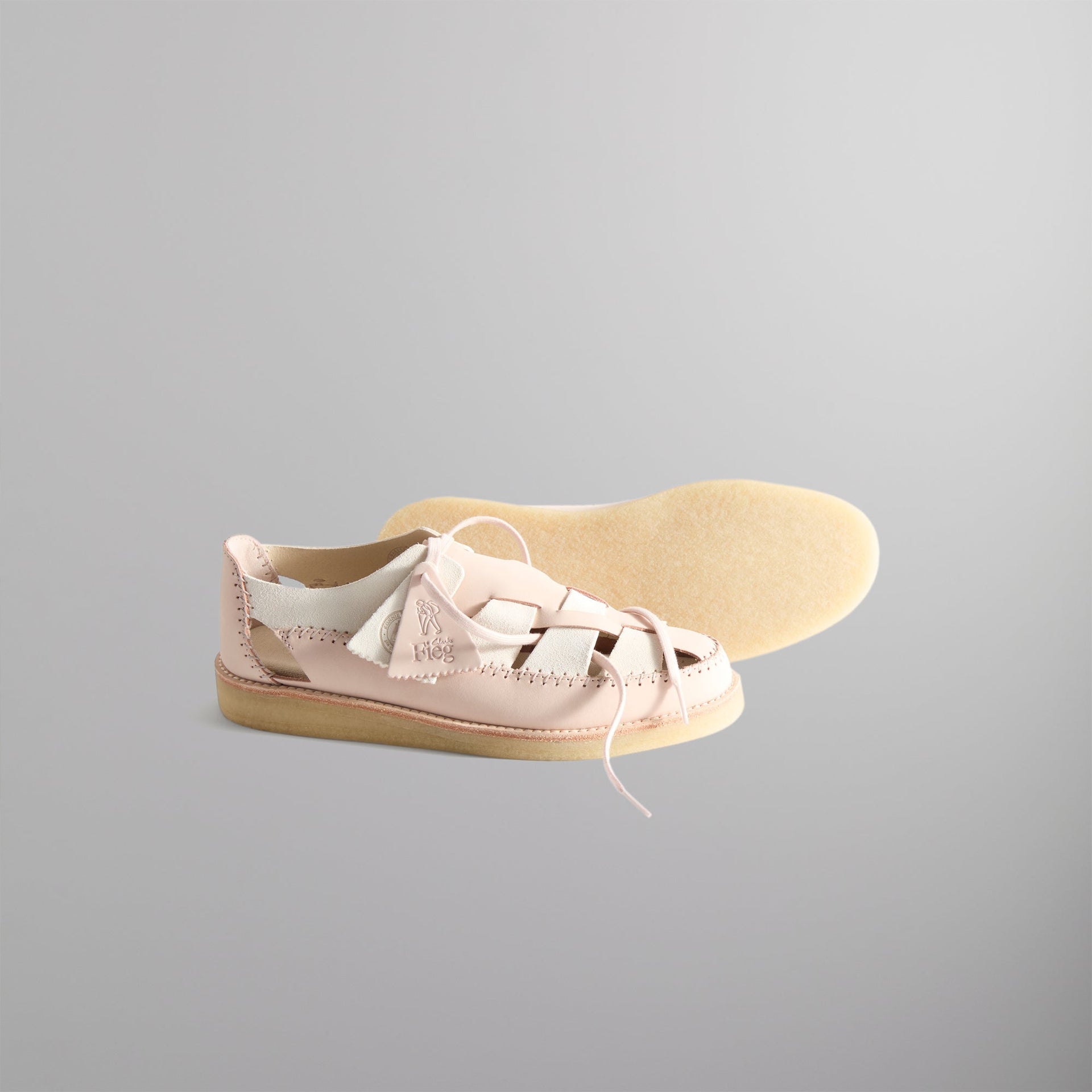 8th St by Ronnie Fieg for Clarks Originals Ridgevale - Light Pink