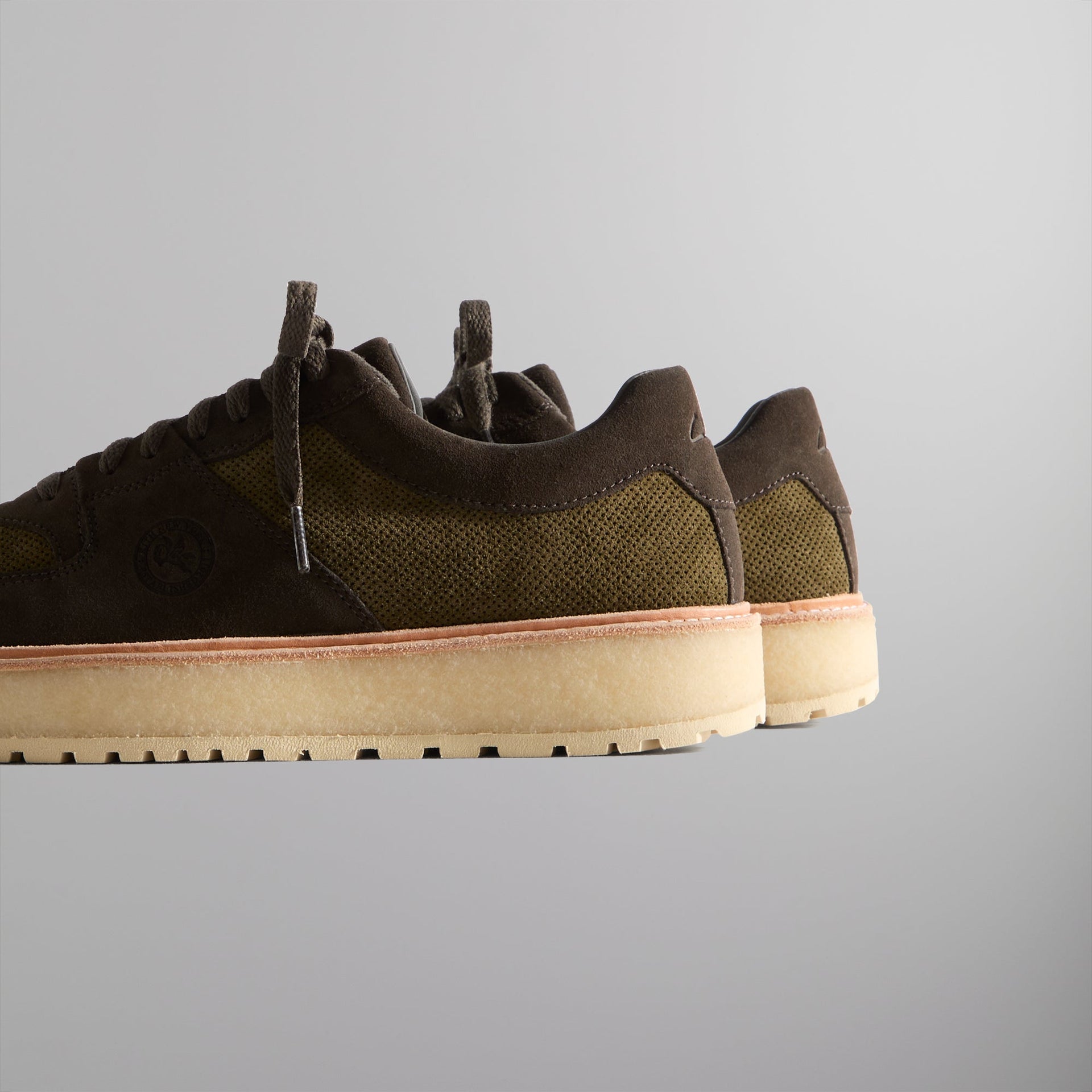 8th St by Ronnie Fieg for Clarks Originals Sandford 2 - Black Olive / Ivy Green