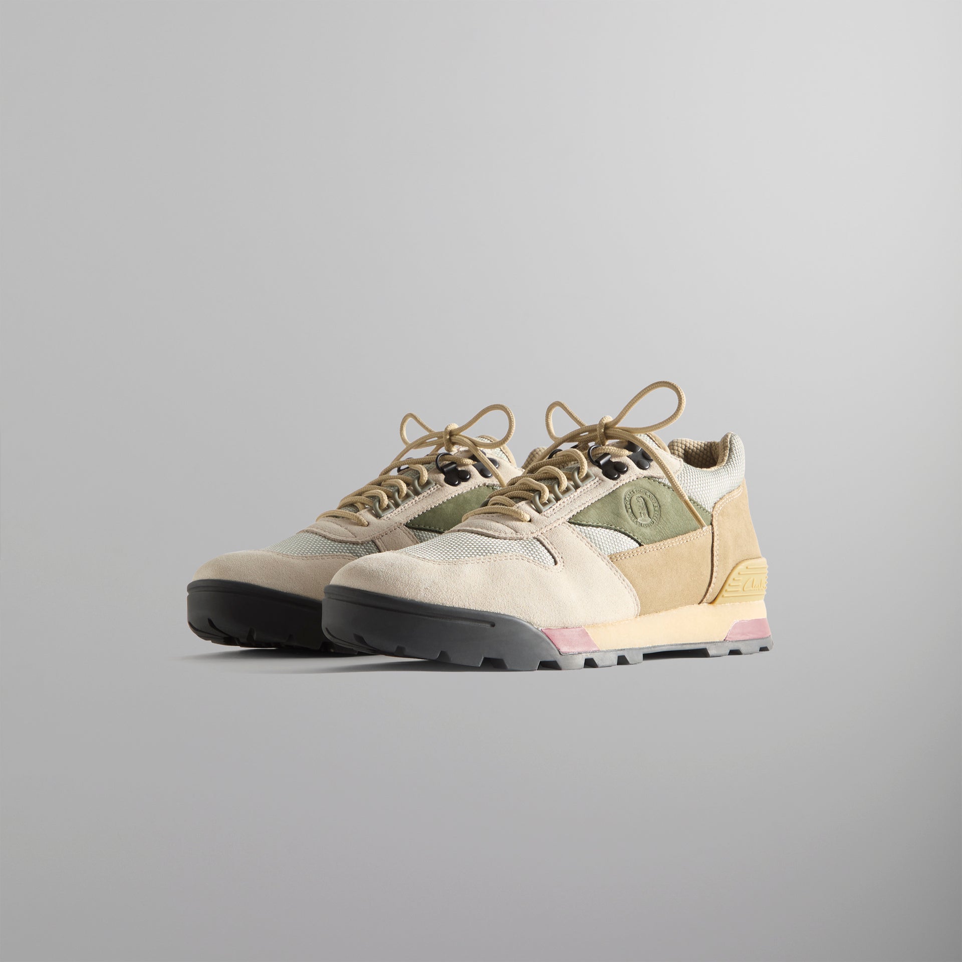 8th St by Ronnie Fieg for Clarks Originals Laddow - Sand Combi