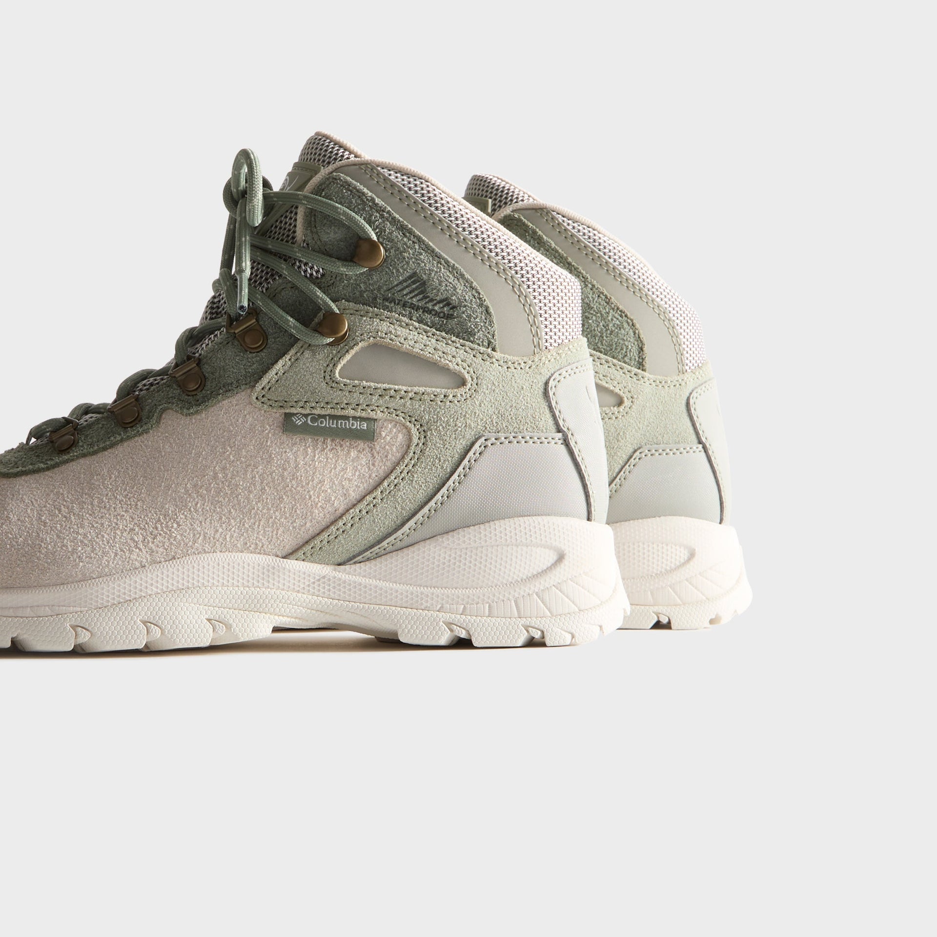 Kith & South2 West8 for Columbia Newton Ridge™ - Dark Stone Safari