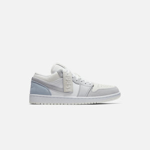 Jordan Air Jordan 1 Low - White / Sky Grey / Football Grey