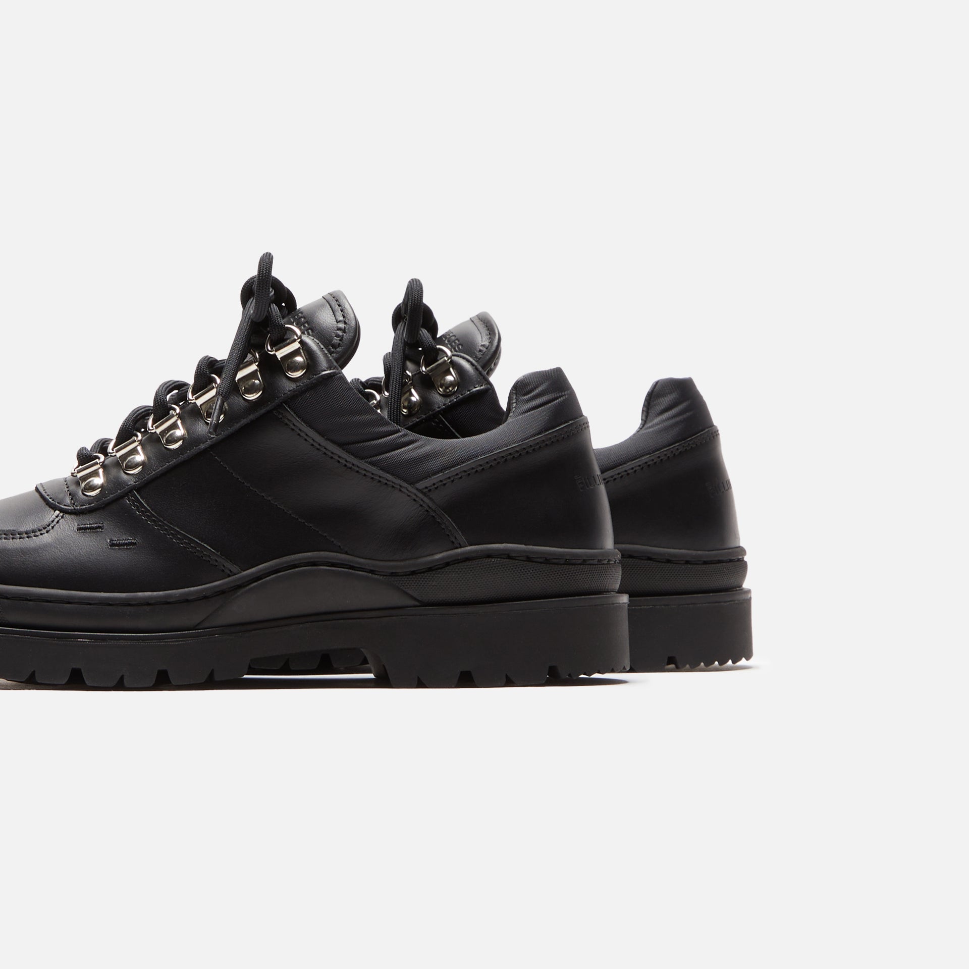 Filling Pieces Mountain Trail - All Black