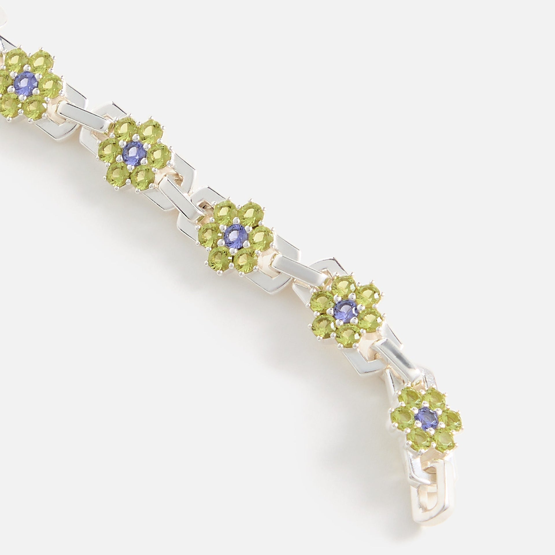 Hatton Labs Daisy Bracelet - Peridot / Tanzanite