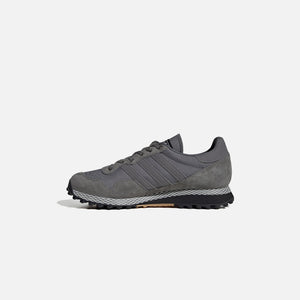 adidas Moscrop SPZL - Grey / Grey