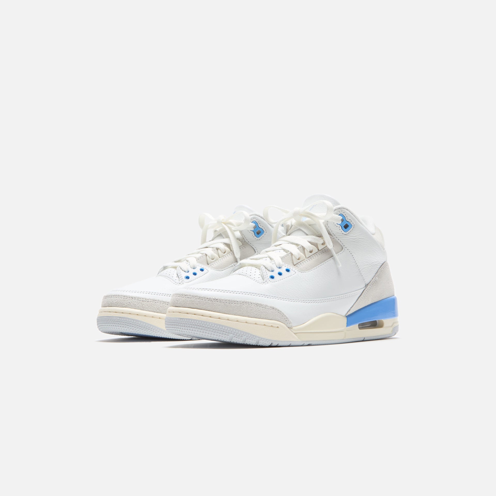 Jordan Air Jordan 3 Retro - Summit White / Hydrogen Blue / Legend Blue