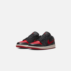 Jordan WMNS Air Jordan 1 Low - Black / Gym Red / Sail