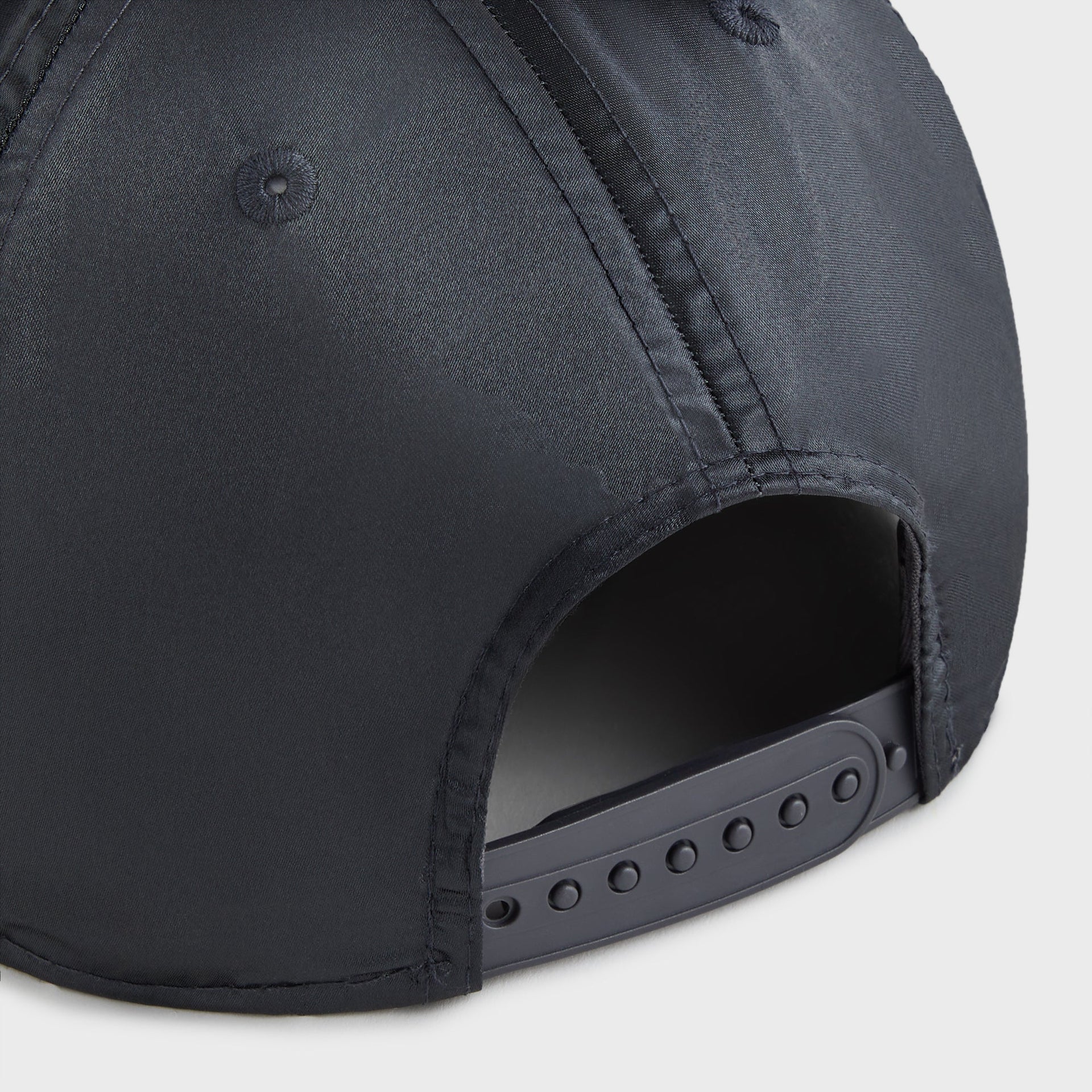 Kith & New Era for the New York Yankees Satin 9FORTY Snapback - Vague