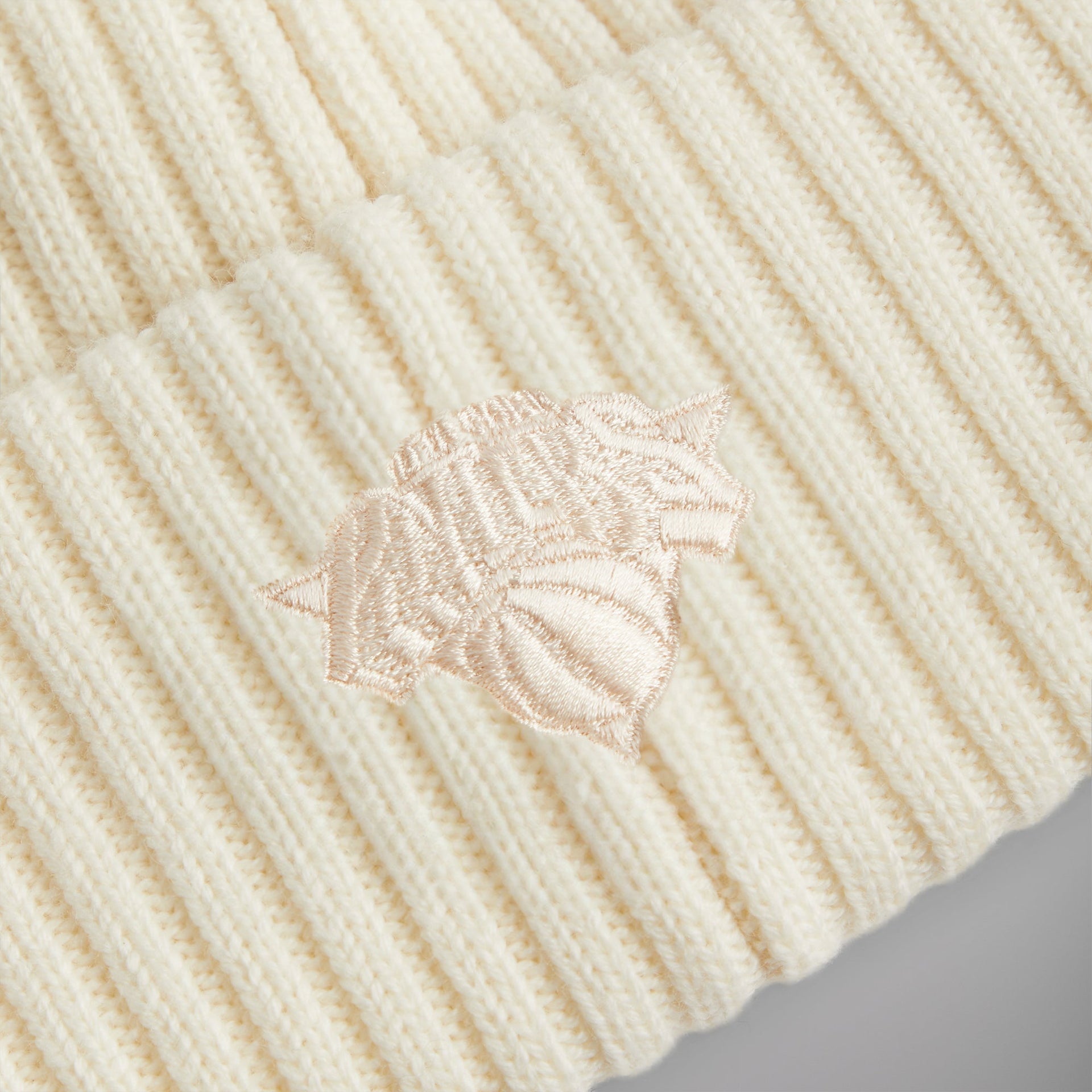 Kith for the New York Knicks Wings Logo Beanie - Sandrift