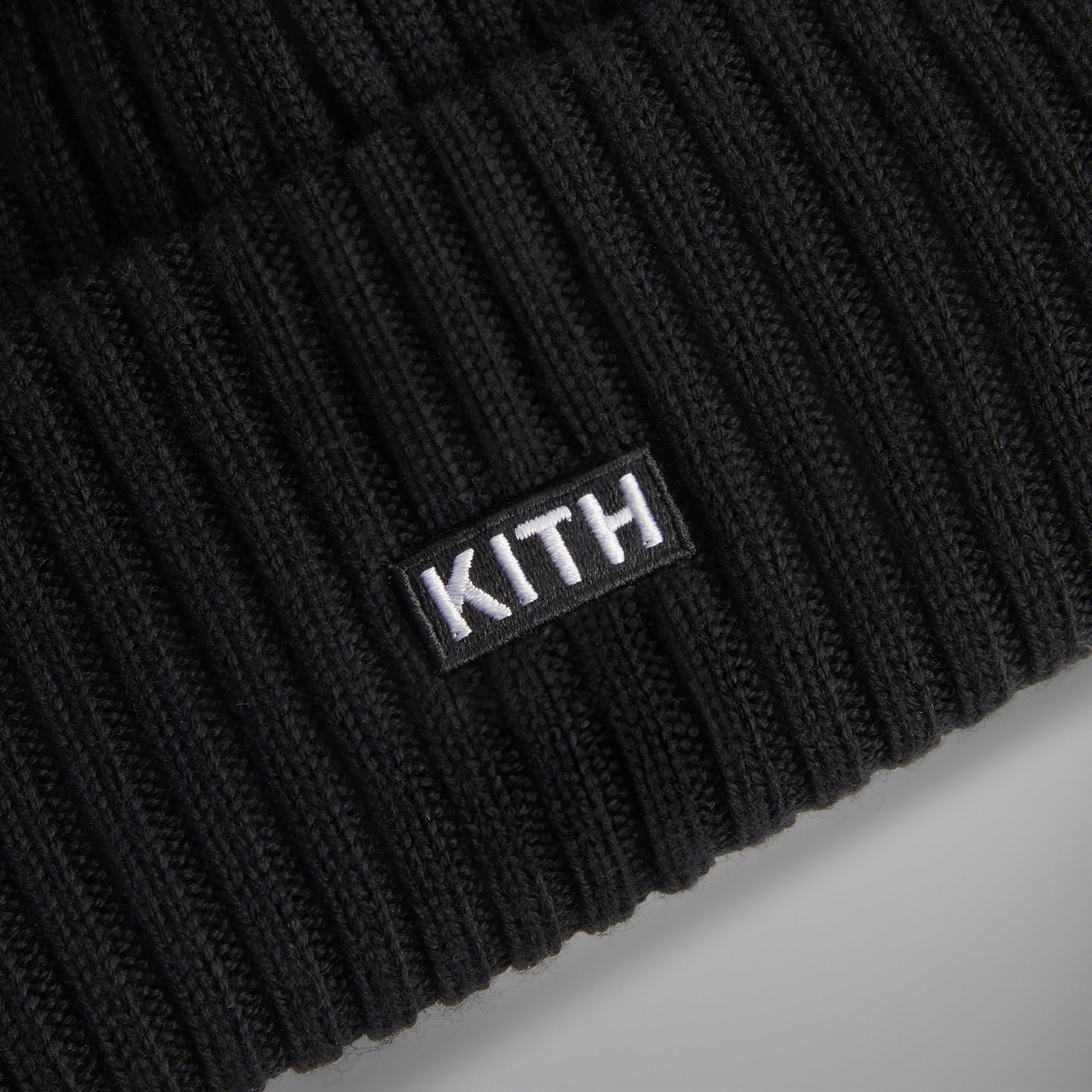 Kith for the New York Knicks Archway Beanie - Black