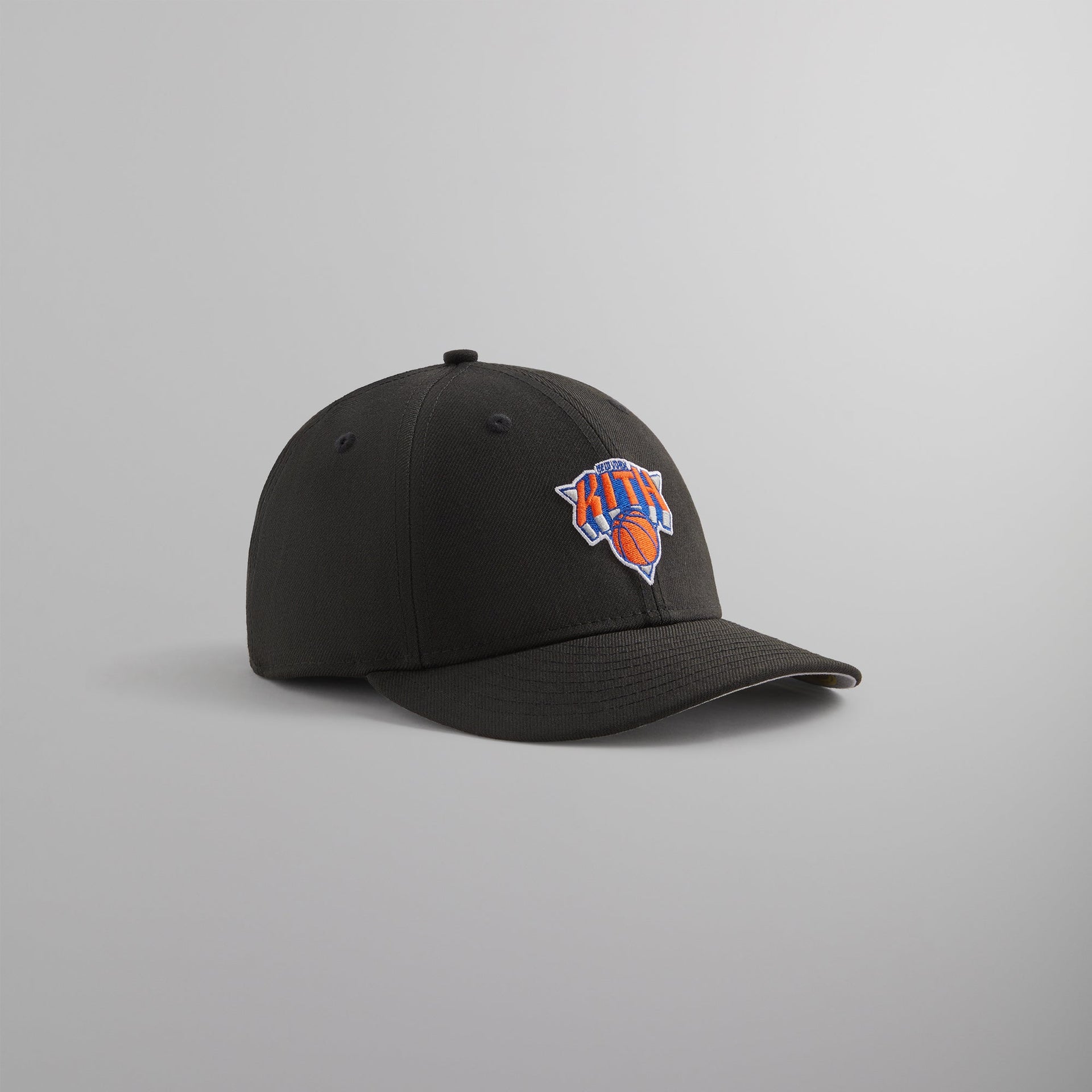 Kith & New Era for the New York Knicks Logo Low Profile 59FIFTY Fitted - Black