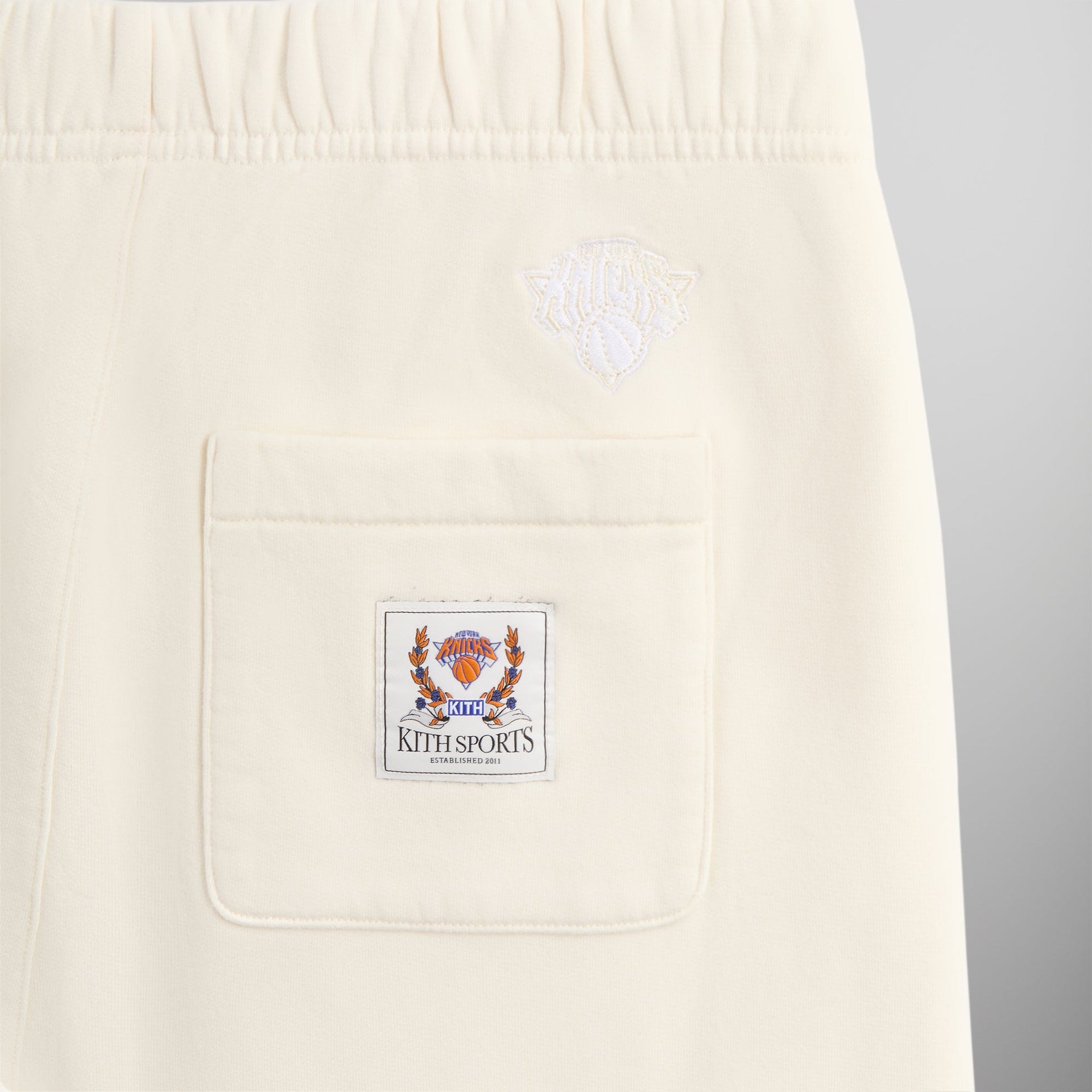 Kith for the New York Knicks Wingman Vintage Nelson Sweatpant - Sandrift