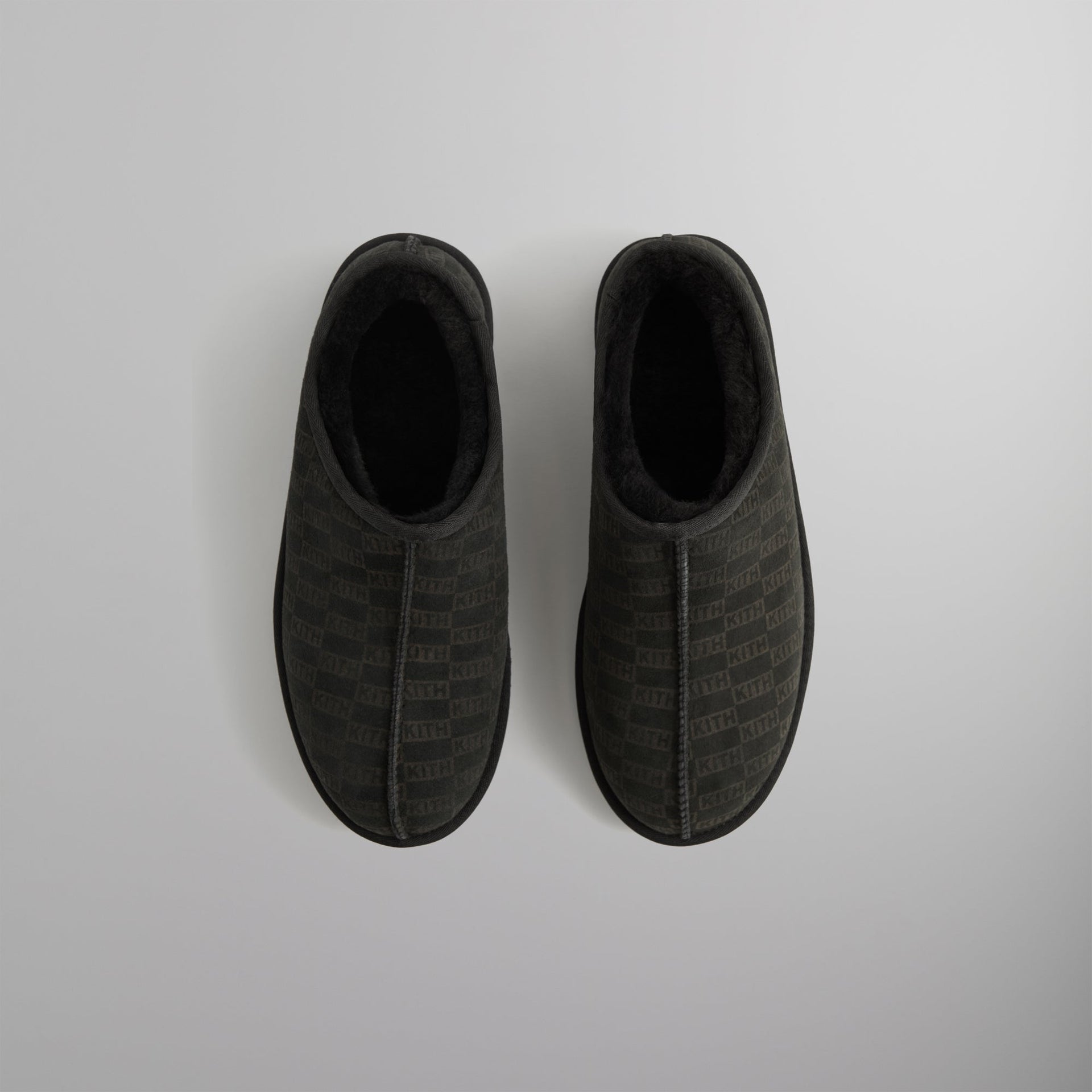 Kith Monogram Shearling Slippers - Black